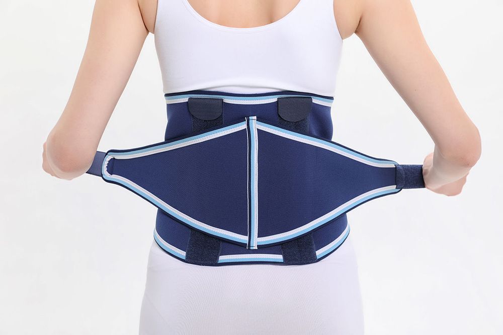NK261K Neoprene lumbosacral corset with strap (26 cm)